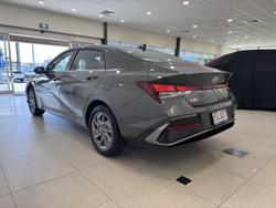2026 Hyundai i30 Hybrid