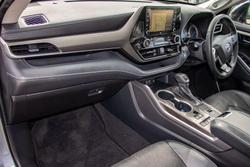 2022 Toyota Kluger Grande