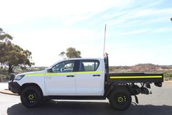 2022 Toyota Hilux SR