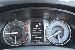 2022 Toyota Hilux SR