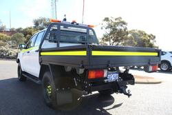 2022 Toyota Hilux SR