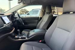 2019 Toyota Kluger GX