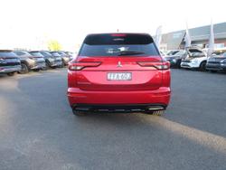 2023 Mitsubishi Outlander LS Black Edition