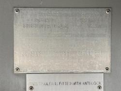 2015 Krueger 24P Straight Red