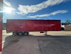 2015 Krueger 24P Straight Red