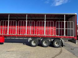 2015 Krueger 24P Straight Red