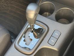 2024 Toyota Hilux SR