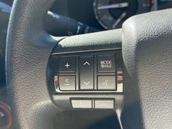 2024 Toyota Hilux SR