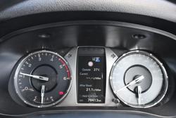 2022 Toyota Hilux SR