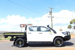 2022 Toyota Hilux SR