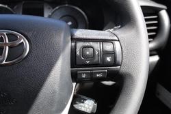 2022 Toyota Hilux SR