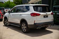 2023 LDV D90 Executive