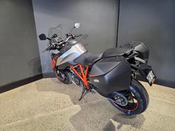 2017 Ktm 1290 SUPER DUKE GT SILVER