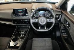 2024 Nissan X-TRAIL ST