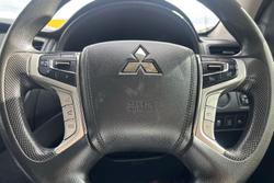 2021 Mitsubishi Triton GLX
