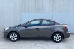 2012 Mazda 3 Neo