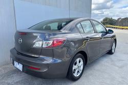2012 Mazda 3 Neo