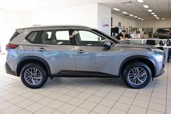 2023 Nissan X-TRAIL ST