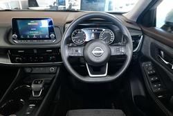 2024 Nissan X-TRAIL ST