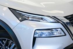 2024 Nissan X-TRAIL ST