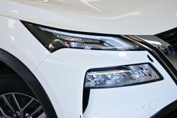 2024 Nissan X-TRAIL ST