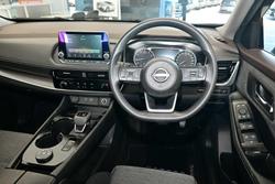 2024 Nissan X-TRAIL ST