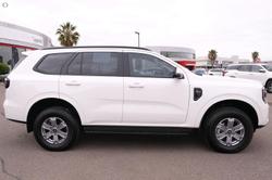 2026 Ford Everest Ambiente
