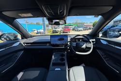 2026 GWM Haval H6GT Ultra PHEV B03 4X4 On Demand Golden Black (8T01)