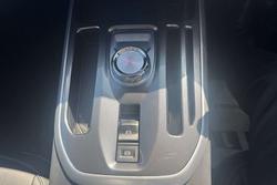 2026 GWM Haval Jolion Lux A01 Golden Black (8T01)