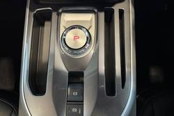 2026 GWM Haval Jolion Vanta Hybrid A02 Golden Black (8T01)