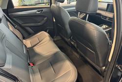 2026 GWM Haval Jolion Vanta Hybrid A02 Golden Black (8T01)