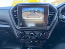 2025 Isuzu D-MAX SX MY24 4X4 Dual Range Mineral White