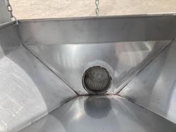 Woodlands Road Engineering 1 Tonne Bulka Bag Hopper