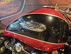 2013 Triumph Thunderbird 1600 ABS Thunderbird Red