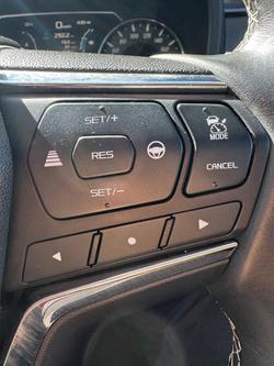 2023 Isuzu MU-X LS-T