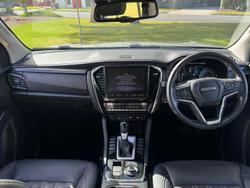 2023 Isuzu MU-X LS-T