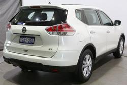 2016 Nissan X-TRAIL ST