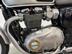 2017 Triumph Bonneville T120 Bonneville Silver