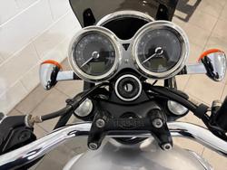 2017 Triumph Bonneville T120 Bonneville Silver