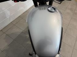 2017 Triumph Bonneville T120 Bonneville Silver