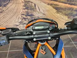 2024 Ktm 690 SMC R ORANGE