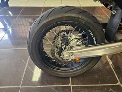 2024 Ktm 690 SMC R ORANGE