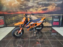 2024 Ktm 690 SMC R ORANGE