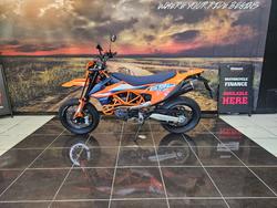 2024 Ktm 690 SMC R ORANGE