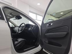 2020 Volvo XC60 T5 Inscription