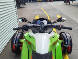2014 Can-Am Spyder RSS SE5 Spyder RSS