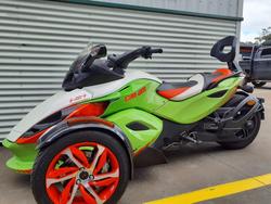 2014 Can-Am Spyder RSS SE5 Spyder RSS