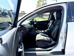 2016 Holden Commodore SV6 Black VF Series II MY16 Heron White