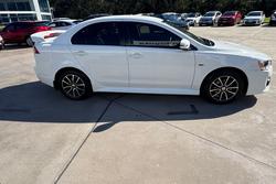 2017 Mitsubishi Lancer ES Sport