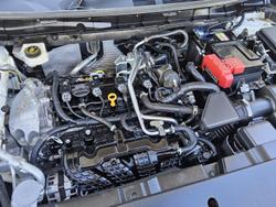 2023 Mitsubishi Outlander ES ZM MY23 White